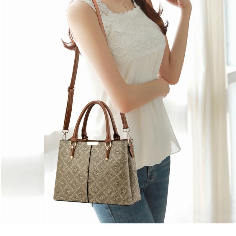 

Large Capacity Design Brand Women's Bag Temperament Fashion Design Sense Versatile Shopping Handbag Elegant Crossbody Bags women