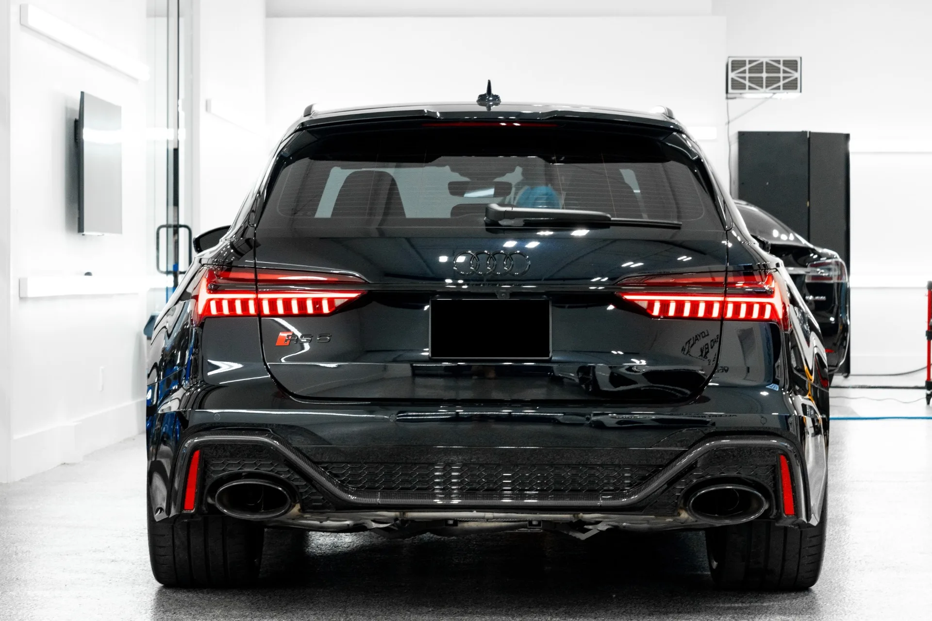 Trendiges 2024 RS 6 Avant 4.2 AWD gebrauchtes Auto