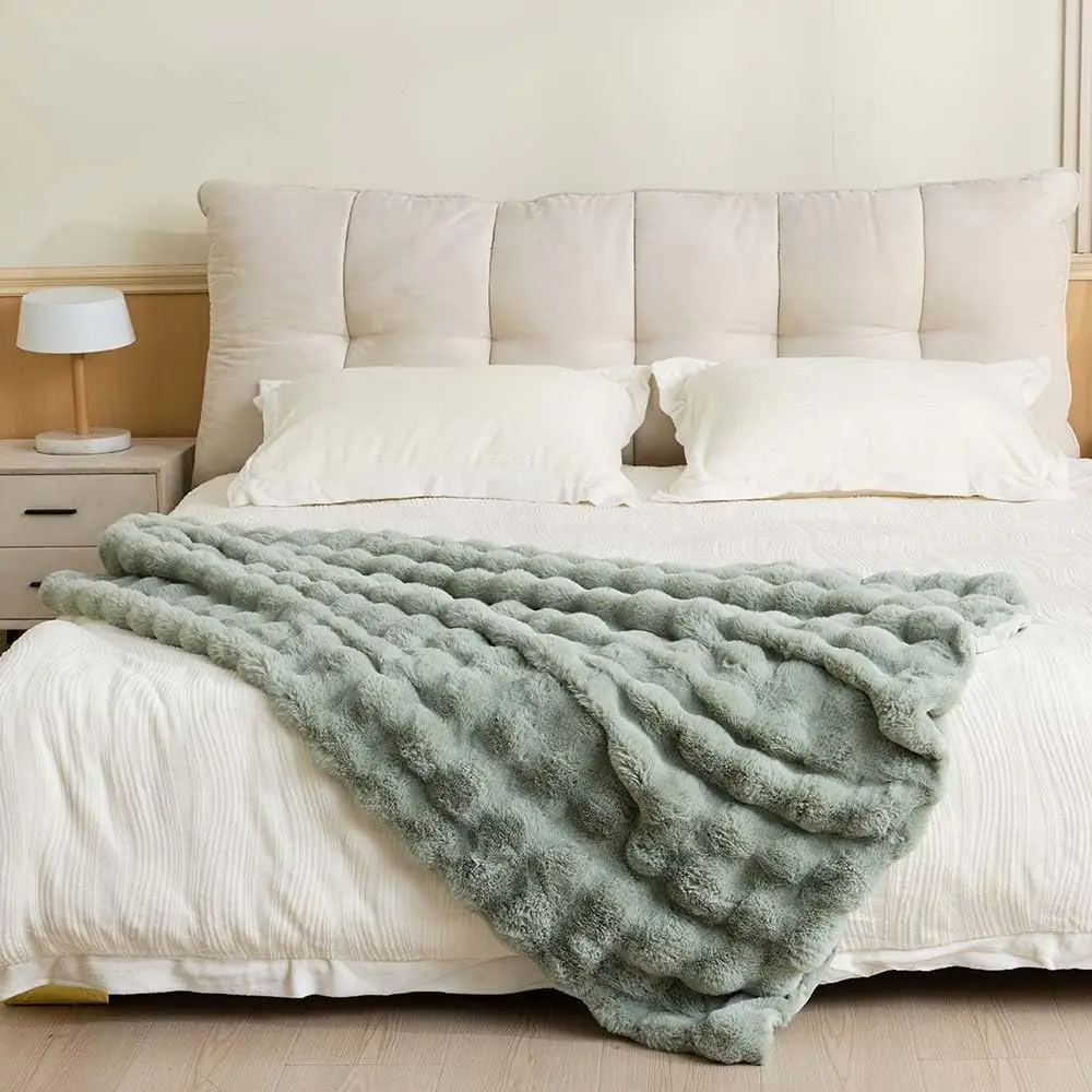 

Одеяло из искусственного меха: двустороннее пушистое плюшевое флисовое одеяло с пузырьками - роскошное пушистое одеяло для любителей домашней эстетики 25-40 лет