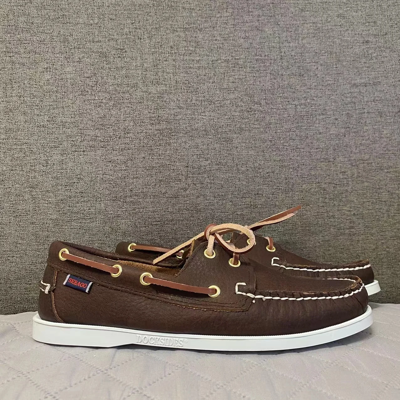 

Sebago Men Homme Authentic Docksides Shoes - Premium Suede Leather Moc Toe Lace Up Boat Shoes 077A