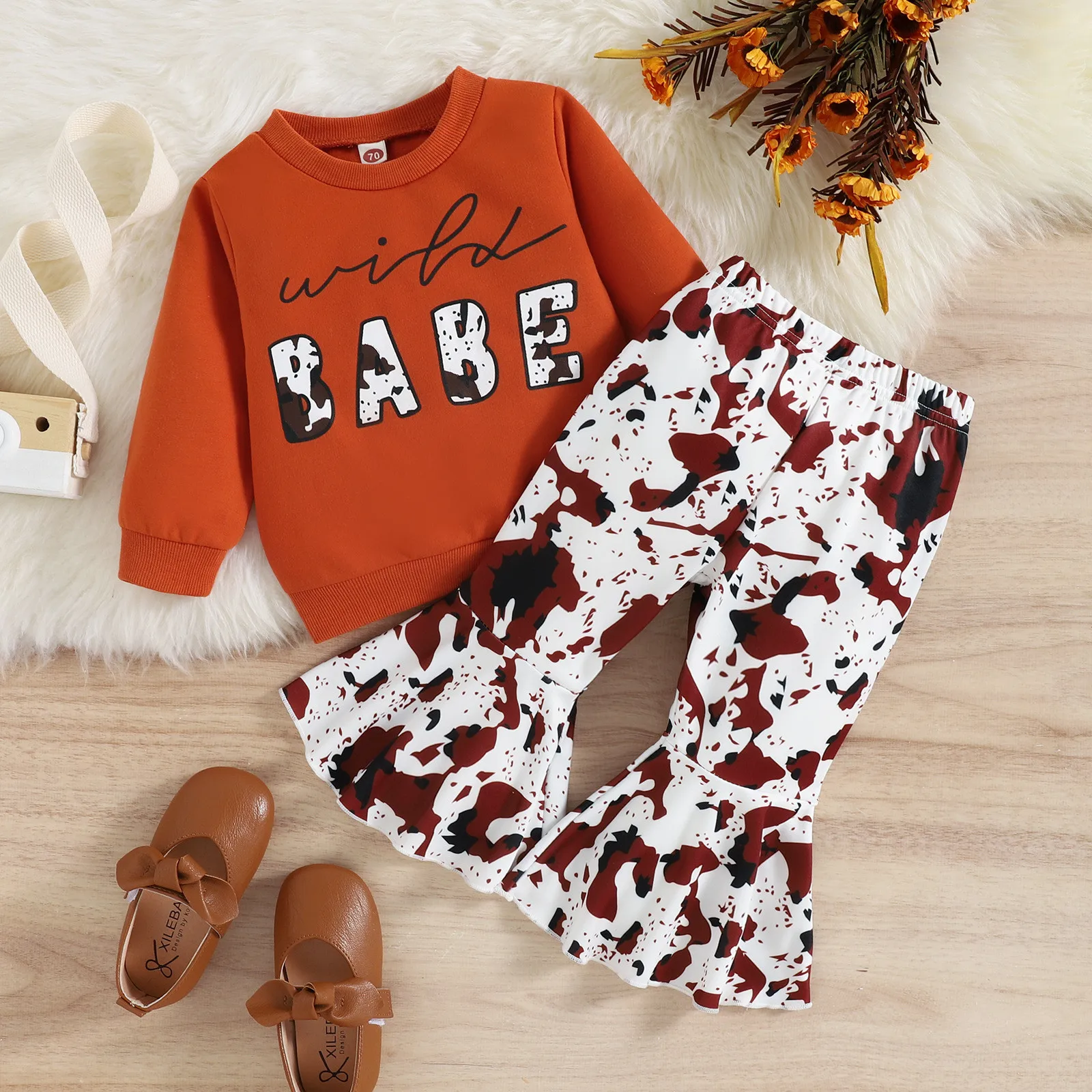 1 2 3 Years Toddler Baby Girls Clothes Sets Printes Long Sleeve Sweatshirt Tops+Cow Flared Pants Sets 2Pcs Baby Clothing Girls