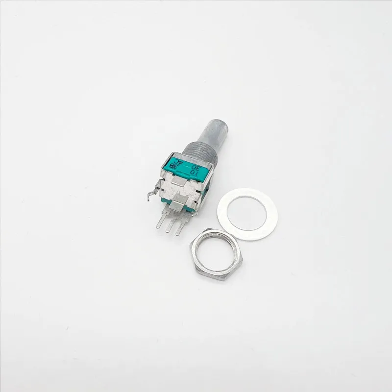 1PCS RK09L114001T mixer versterker volume aanpassing balans enkele potentiometer B10K met middelpunt