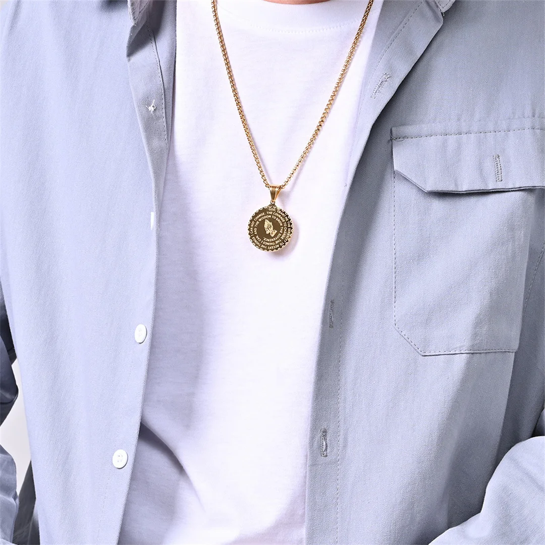 Religious Bible Christ Praying Hands Pendant Gold Color Stainless Steel Christian Faith Round Necklace for Woman Men Jewelry