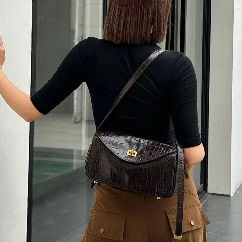 2026 New Style Large Capacity Motorcycle Leather Bag Women's Shoulder Crossbody Bag Rivet Underarm Bag Cowhide Satchel Bag