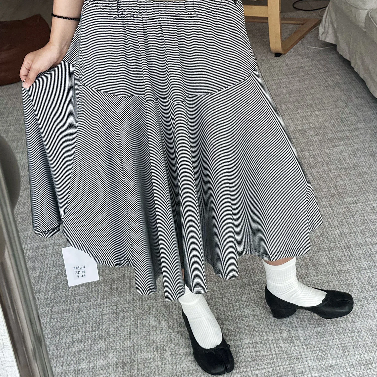 

YesRabbit Casual High Elastic A-Line Skirt Women's Loose Slim Fit Striped Asymmetric mid Waist Leisure Skirts