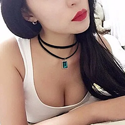 2024 New Fashion Multilayer Black Imitation Leather Choker Necklace Gothic Chain Charm Gem Pendant Vintage Jewelry