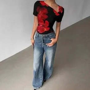 T shirt women 2026 fashion new fashion floral print asymmetrical neckline pleated slim short-sleeve tshirt women's clothing