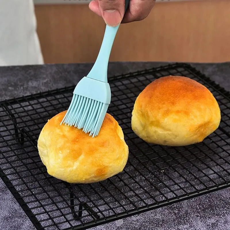 2Pcs Food Grade Silicone Oil Brush Removable Head BBQ Barbecue Brush Kitchen Pancake Cake Bread Butter Brush DIY Cooking Tools