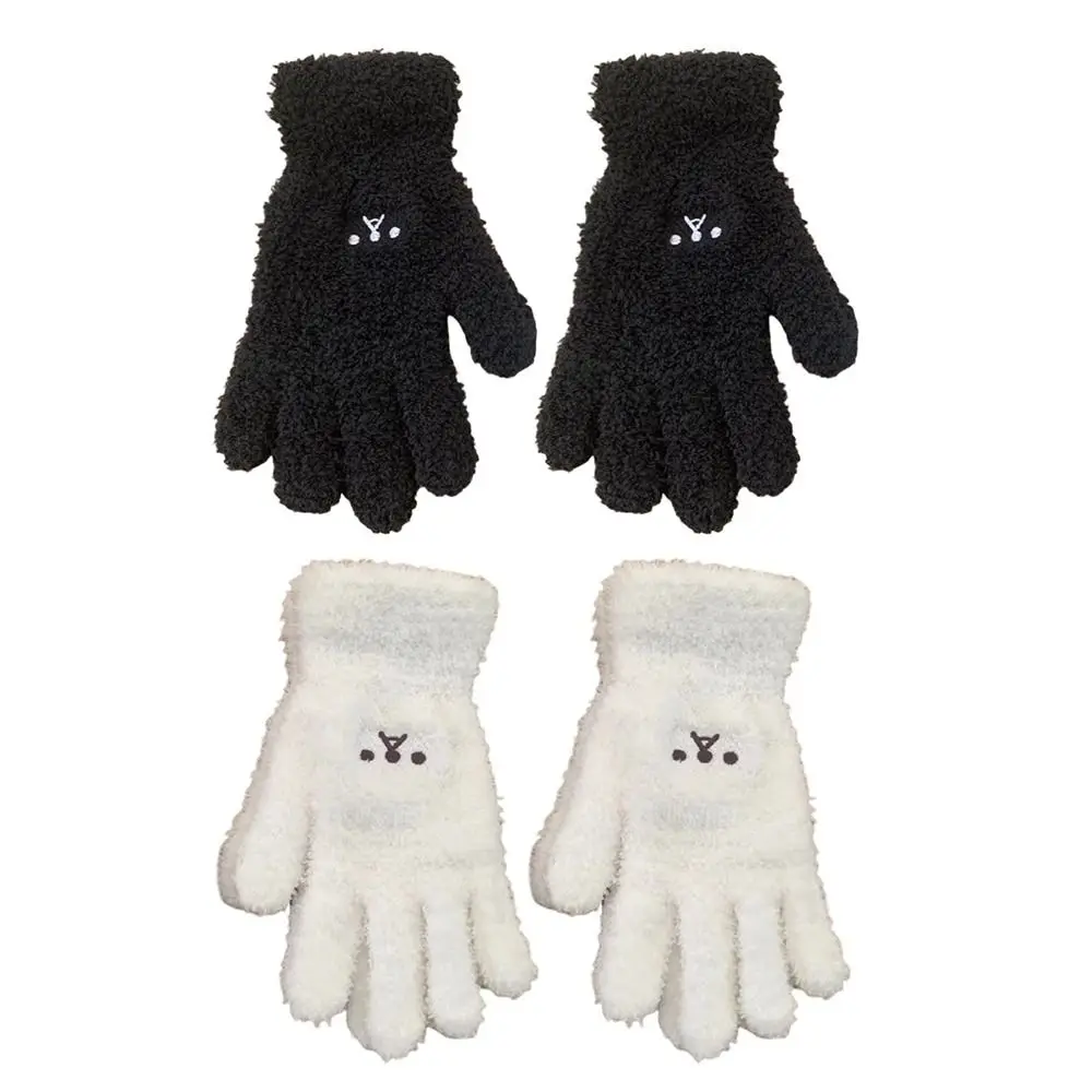 

Coral Fleece Embroidery Gloves Antifreeze Solid Color Cashmere Gloves Soft Material Simple Design Sports Gloves Adults Wear