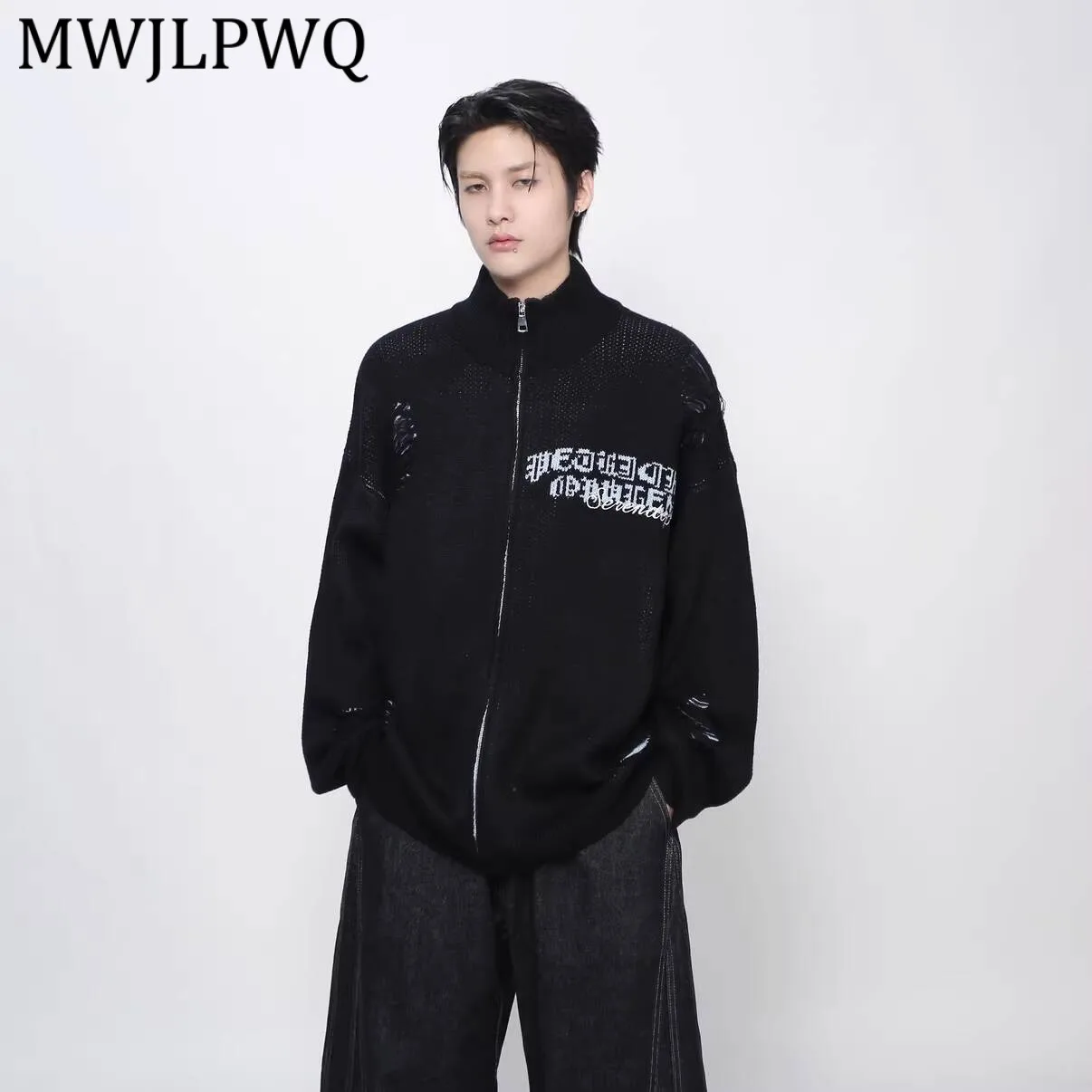 

MWJLPWQ American Street Style Ripped Design Zip-Up Stand-Up Collar Sweater Men Trend Niche Casual Knit Jacket For Couples 13677