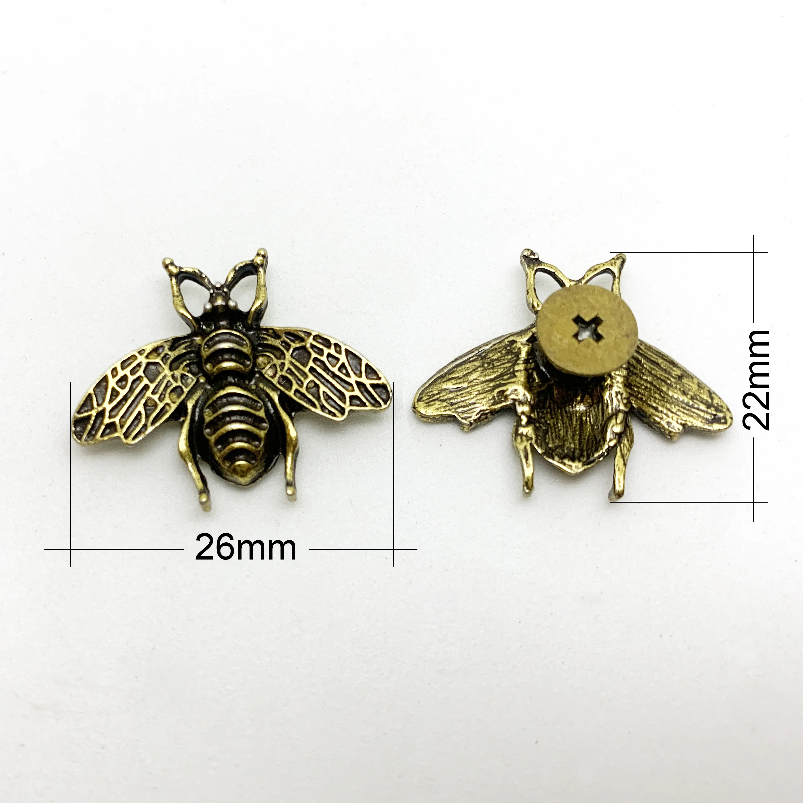 4pcs Metal Bee buttons Stud Rivet Spike Antique Gold fashion Screw for Leather craft Bags Shoes DIY Sewing Accessories Decorated