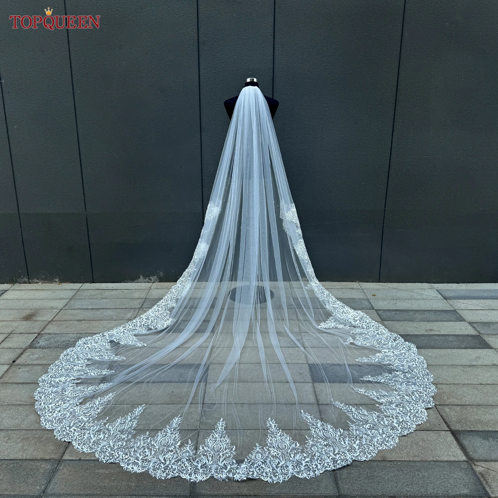 

TOPQUEEN V295 Cathedral Lace Wedding Veil Royal Soft Lace Edge Bridal Veil Elegant Rochii Romantic Eyelash Lace Customizable