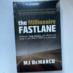 The Millionaire Fastlane de MJ DeMarco, Crack the Code to Wealth and Live Johanna for a Lifetime Paperback en anglais