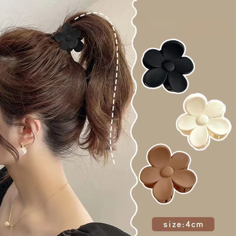 New Mini Flower Hair Claw Clip Matte Plain Color Geometric Clawclips Small Floral Clamps Grab Women Hair Accessories