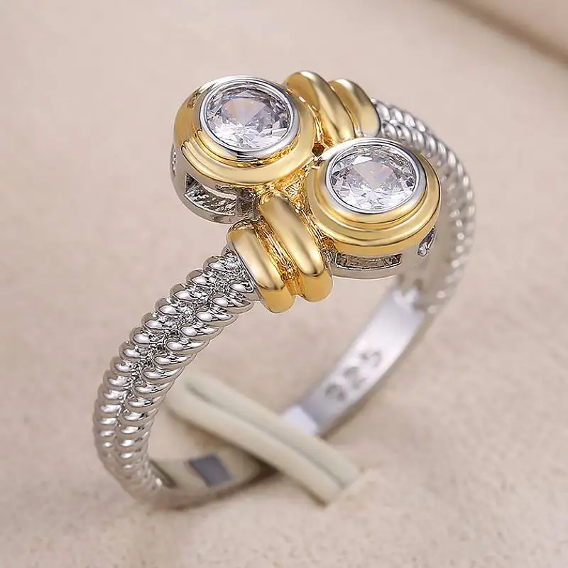Huitan Cord Damenring mit einzigartigem Design, Persönlichkeit, Party, Modeaccessoires, eingelegt mit brillantem CZ, zarter, schicker Damenschmuck für den Alltag