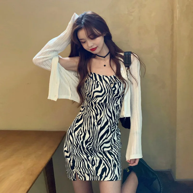 

New Slimming Dress For Women In Autumn, Super Popular With Zebra Stripes, Sexy Suspender Dress, Stylish And Age Reducing Plus Si
