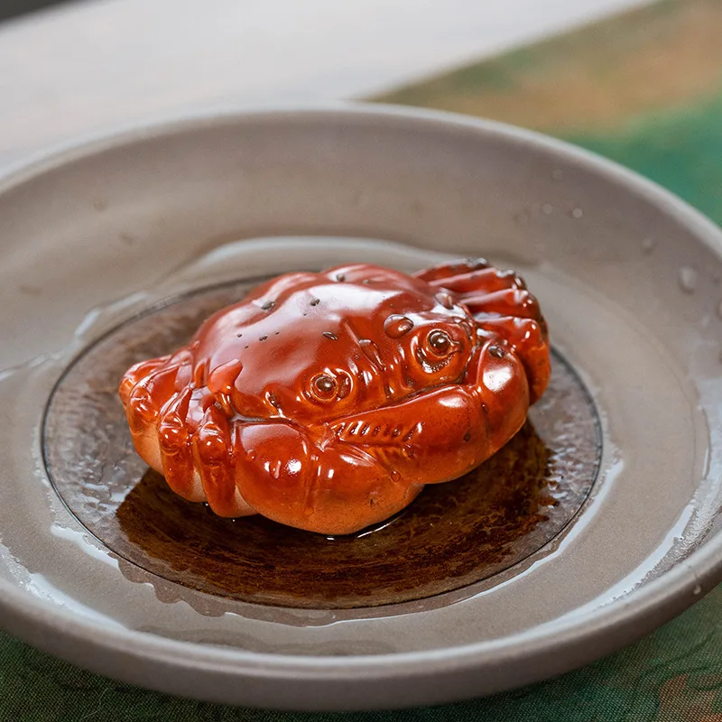 Yixing Purple Sand Color Changing Crab Tea Pet Handmade Zisha Figurine Desktop Decor for Tea Ceremony Home Office Gift