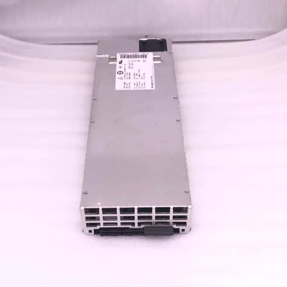 

Input 100-250Vac Output 53.5V 50A Flatpack2 48/3000 CC HE 241119.902 Communication Power Rectifier Module