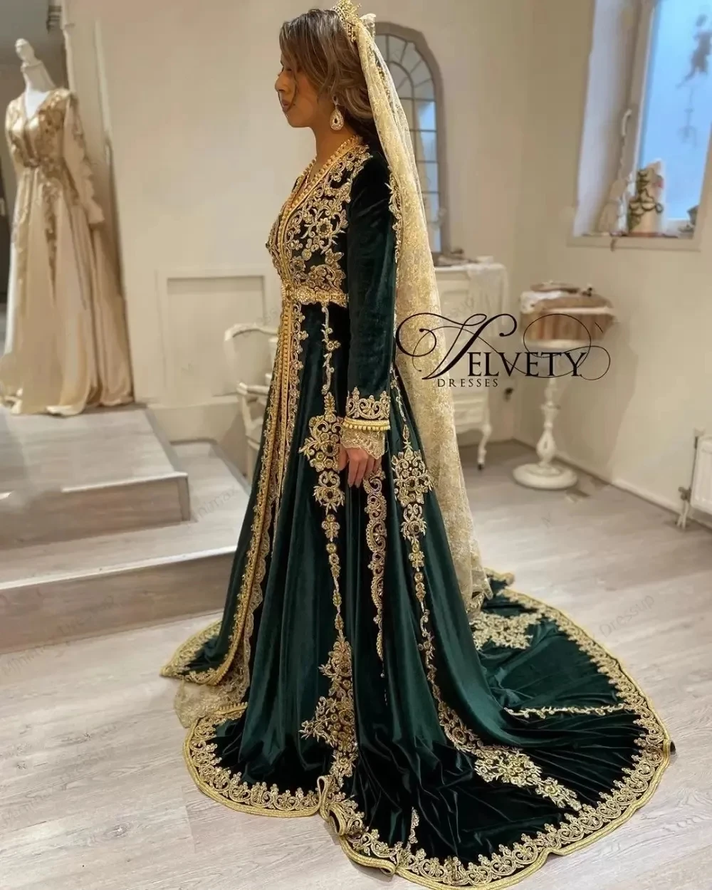 Moroccan Kaftan Muslim Evening Dresses A-line Long Sleeves Velvet Appliques Dubai Arabic Turkey Abaya Islamic Gown Customized