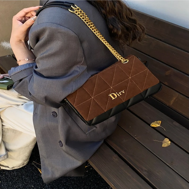 

Pretty Ladies Evening Bag Velvet Clutch Bag with Diamond Embellishments Ideal for Weddings Anniversaries and Galas