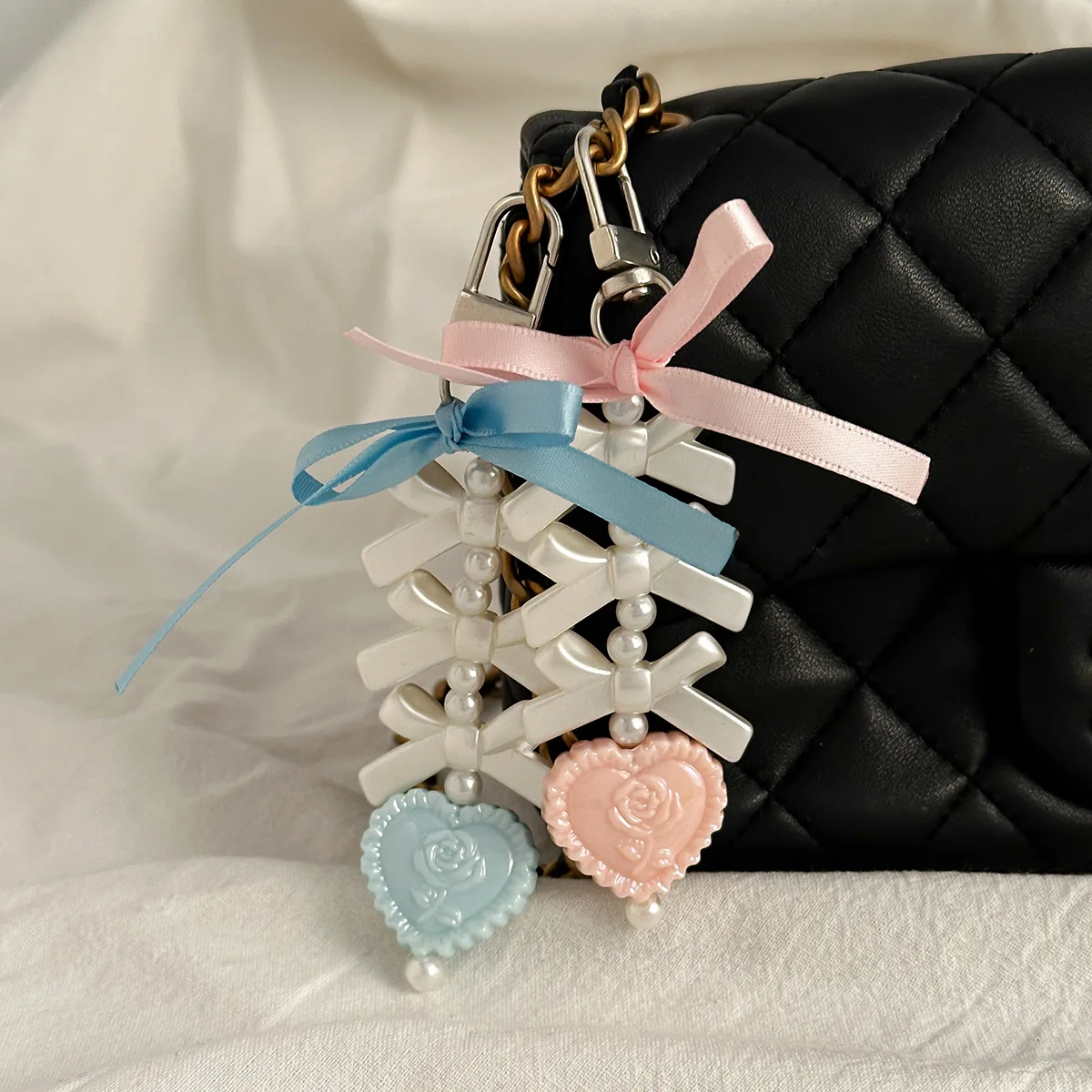 

Sweet Pink Blue Bowknot Beaded Pendant Key Chain Ribbon Bow White Imitation Pearl Mobile Phone Straps Charm Ornament Accessories
