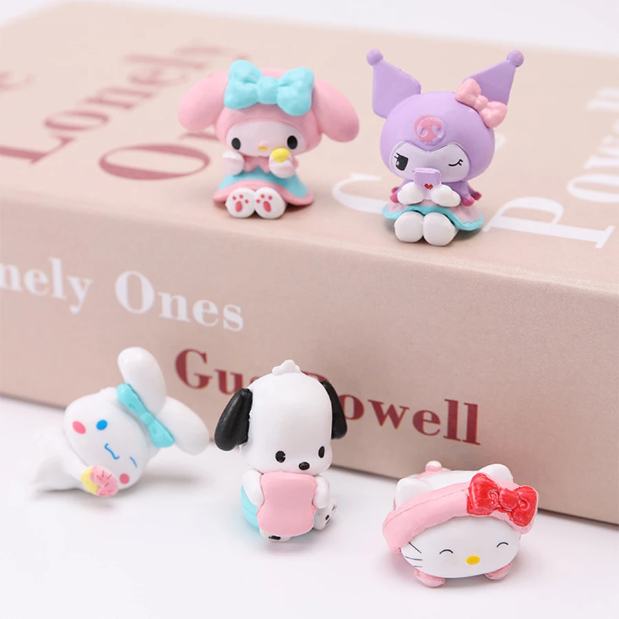 5Pcs/set Sanrio Mini Figures Hello Kitty Kuromi Melody Cinnamoroll Pompompurin Cake Decoration Cute Anime Doll Model Toy Kids Gi image 4