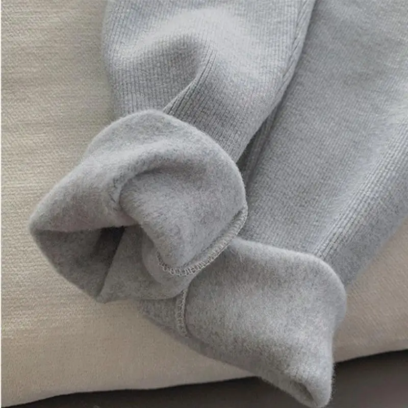 Leggings doublés en polaire brossée pour femmes, couche de Base thermique légère pour une tenue toutes saisons, coupe extensible polyvalente, prêt pour l'hiver