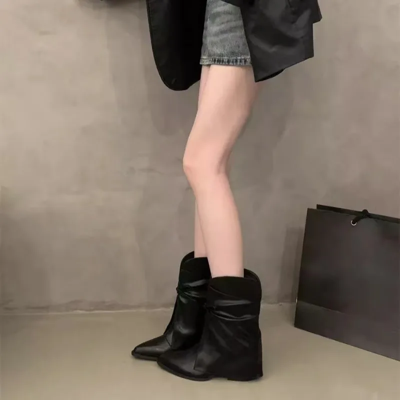 

Новинка 2025, модные женские короткие сапоги на толстом каблуке, осенне-зимние остроконечные ковбойские сапоги в стиле вестерн, ботинки челси