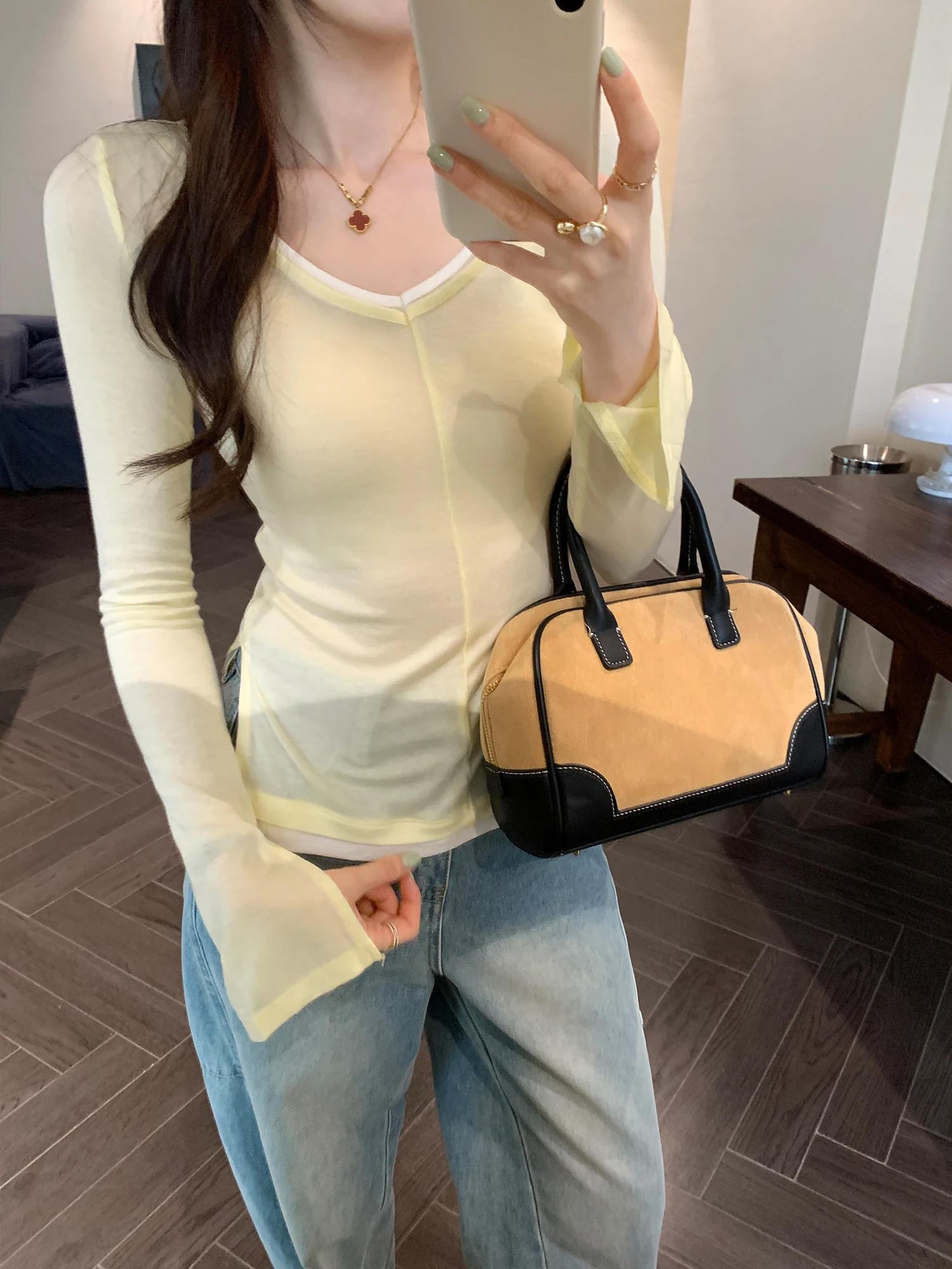 

Lycocel Silk Wool Long Sleeve V-Neck Slim Fit Women's T-Shirt Beautiful Commute Style Korean Version Autumn New Arrival
