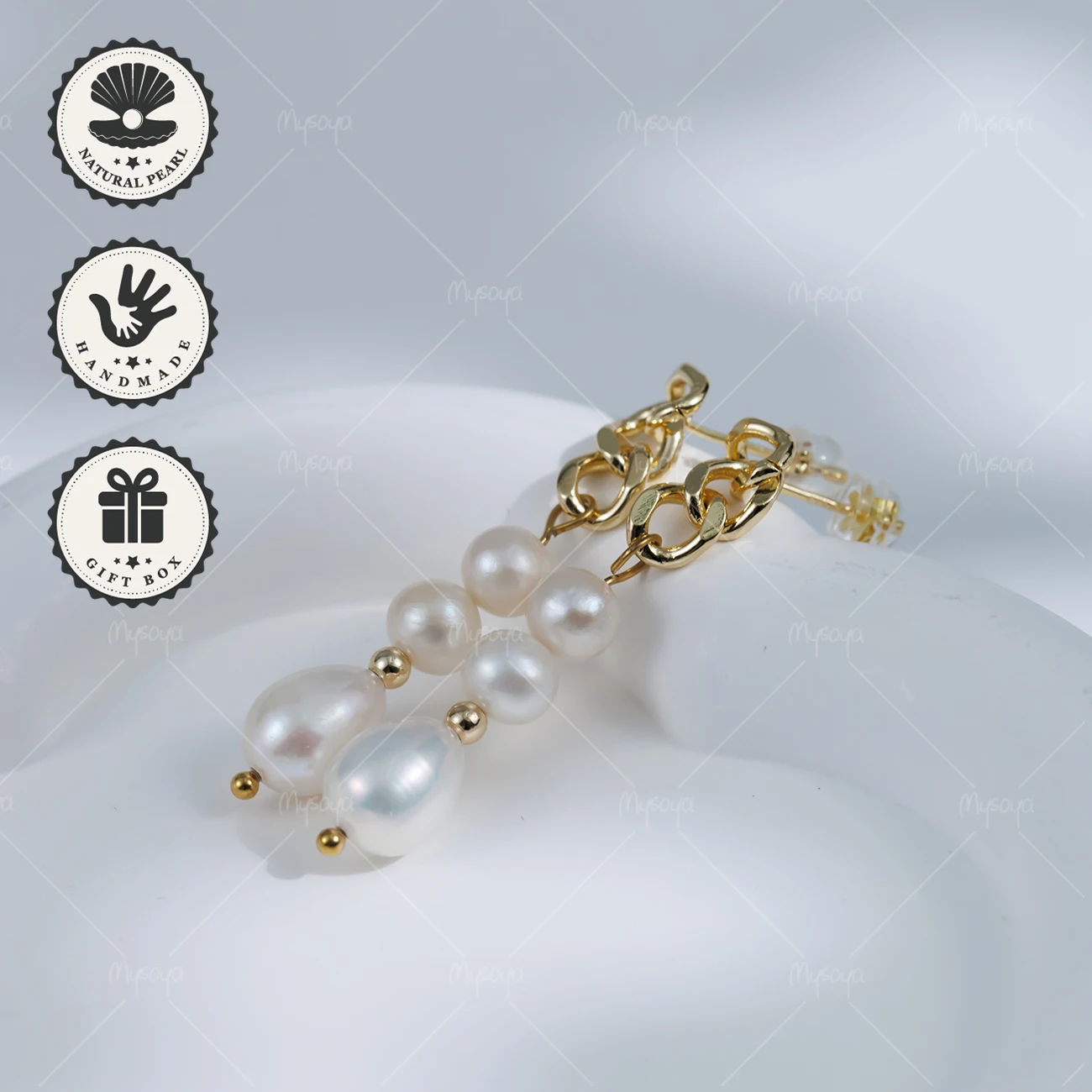 

MYSOYA 6-9mm White Rice-Shaped Freshwater Pearl Earrings with Golden Chain Design Birthday Gift Valentine’s Day Anniversary Gift
