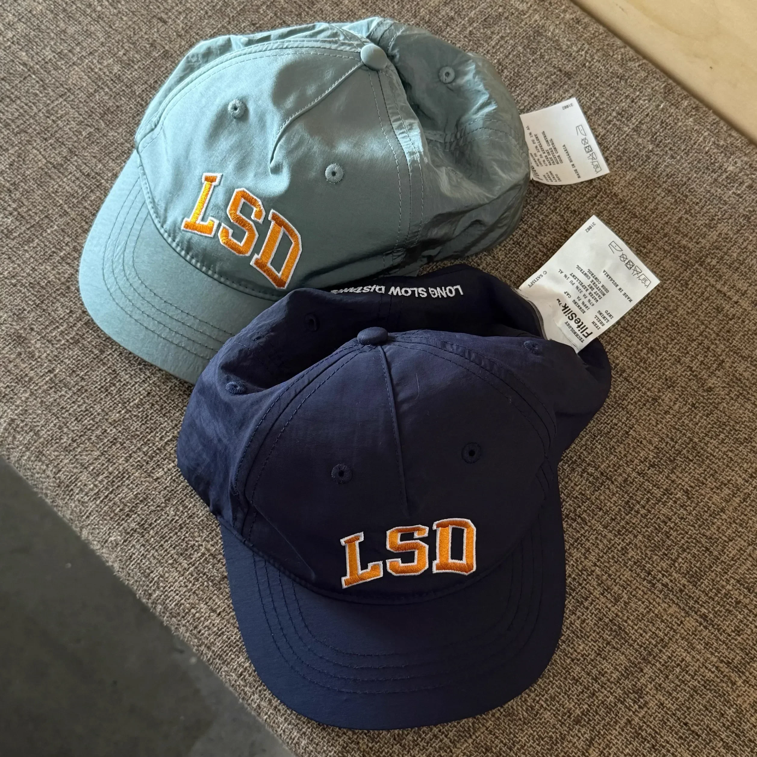 Satisfy running Embroidered Letter Two-Color Sports Quick-Drying Cap