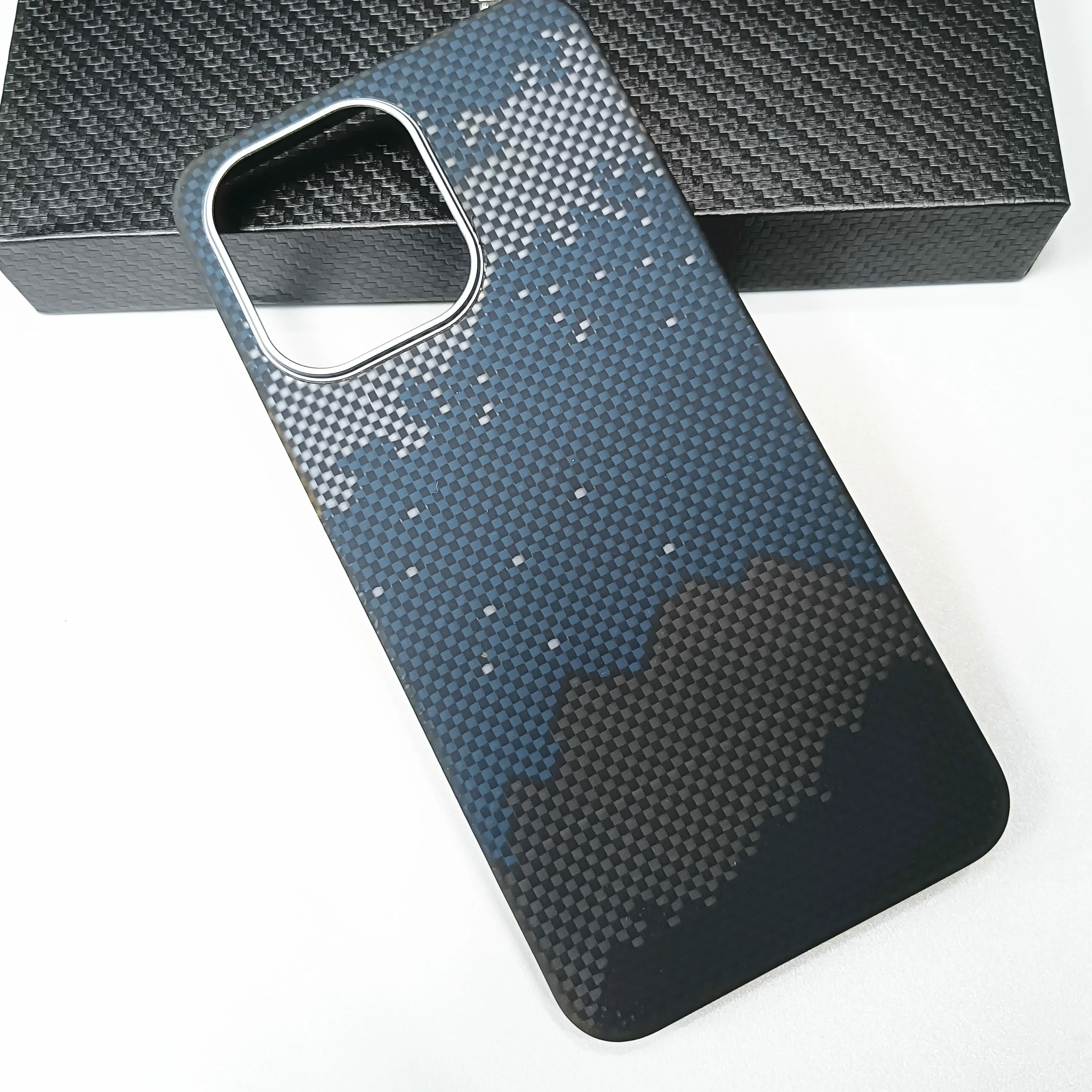 Genuine Aramid Carbon Fiber Mag safe Case For OnePlus 13T OnePlus13T 1+13T Hill Starry Sky Magnetic Wireless Hard Armor Cover