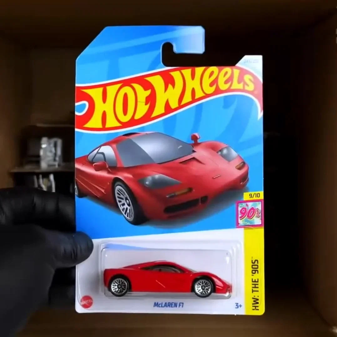 Hot Wheels Mainline Series Worldwide Basic Car 1/64 2024 Wave 17 Q Case Vw T3 Custom Bugatti Bolide Collectible Model Car Toys