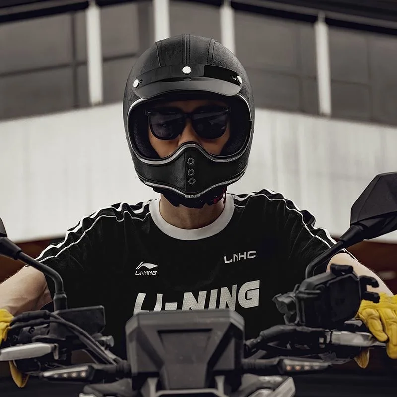 

Горячая Распродажа, новый стиль, анфас, мотоциклетный шлем из стекловолокна, используемый от профессионального гонщика по всему миру, дополненное качество, конкурентоспособная цена