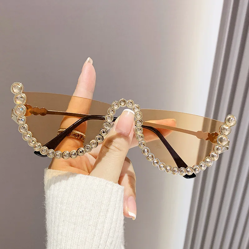 

Luxury Diamond Sunglasses Women Semi Rimless Sun Glasses With Rhinestones Half Frame Fashion Bling Crystal Shades For Ladies