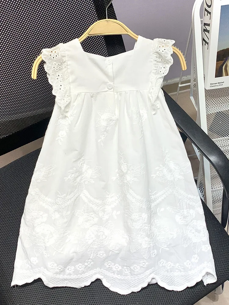 2024 Fashion White Lace Hollow Kids Girls Dress Short-sleeved  Princess Dress Children\'s Embroidered  Dresses