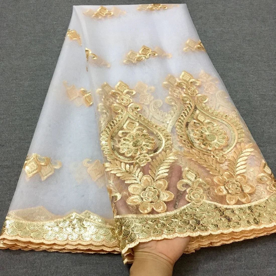 2024 High Quality French Tulle Lace With Gold Sequins Yellow Lace Fabric Embroidered Nigerian African Lace Fabric Wowen LYX002D