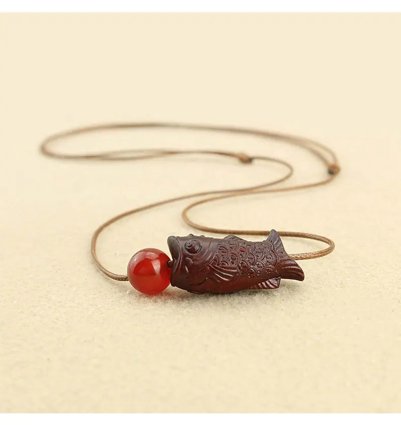 DIY accessories Simple Guochao Wooden Fish Pendant Necklace Women's Retro Niche Design Versatile Literary Clavicle Chain Neck Ch