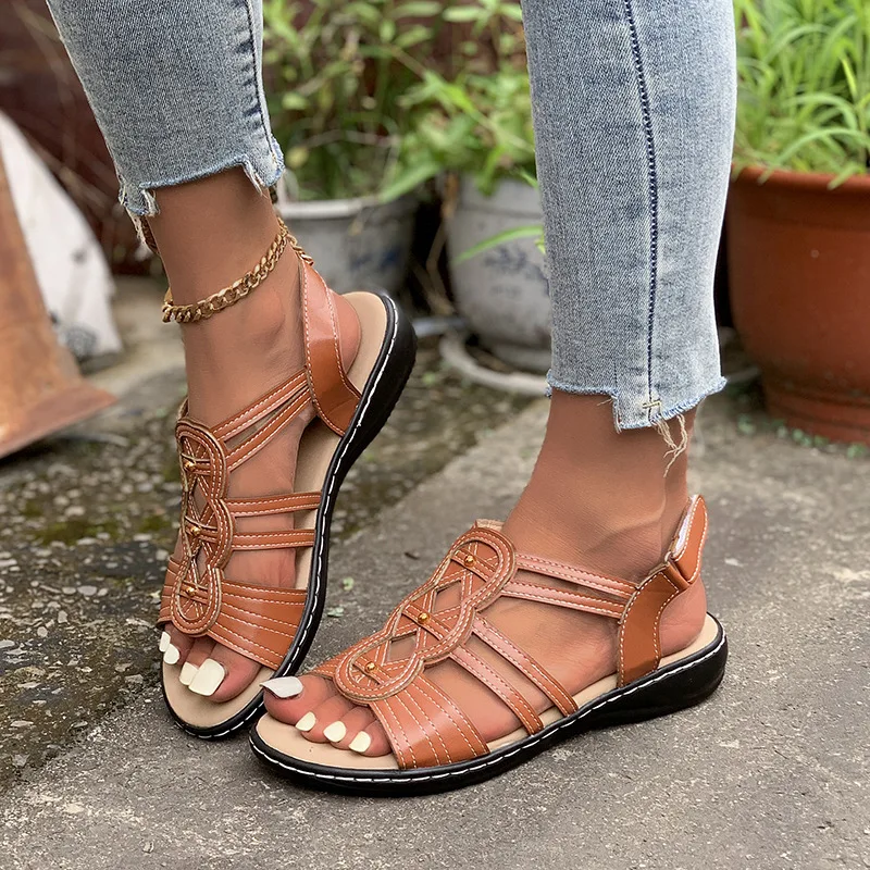 2024 Ankle Strap Lightweight Fashion Sandals Women Summer Open Toes Durable Soft Outdoor Beach Sandals for Women Retro Shoe