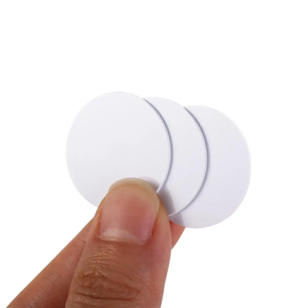 Etichette adesive Smart Ring Chip Rotondo RFID Carte NFC vuote Etichetta Moneta Tag Tag NFC