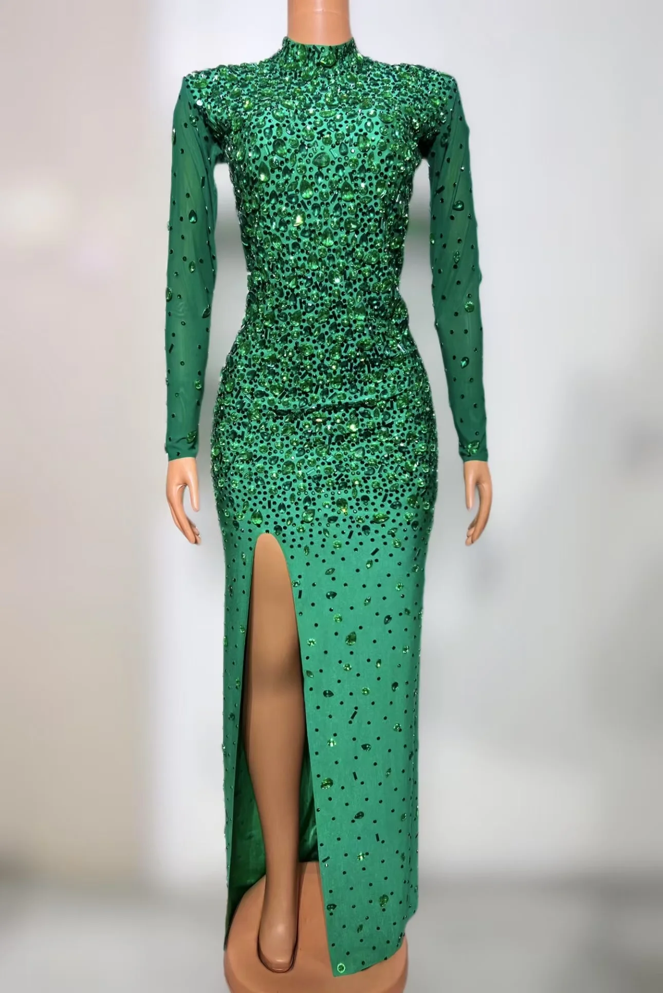 Disfraz de diamantes de imitación para mujer y niña, vestido de baile latino, competición profesional femenina, falda Sexy con flecos rojos y espalda descubierta