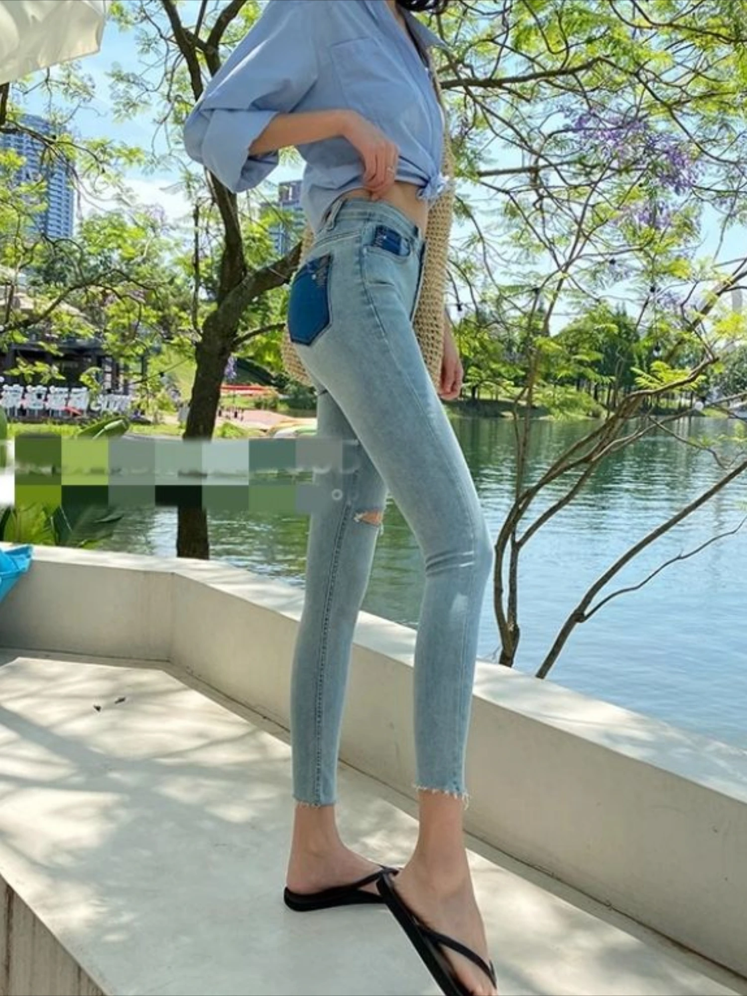 

Women's Cropped Jeans High Waist Shot Ripped Trousers Skinny Cowboy Pants for Woman Teenagers Harajuku Fashion 2025 Korean Style