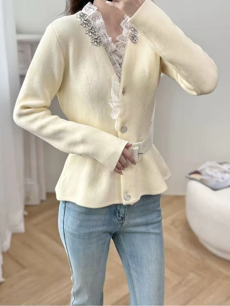 

High Quality Luxury Fashion Lace Patchwork V-neck Sweater Cardigan Women Temperament Single-breasted Long Sleeve Knit Tops Lady