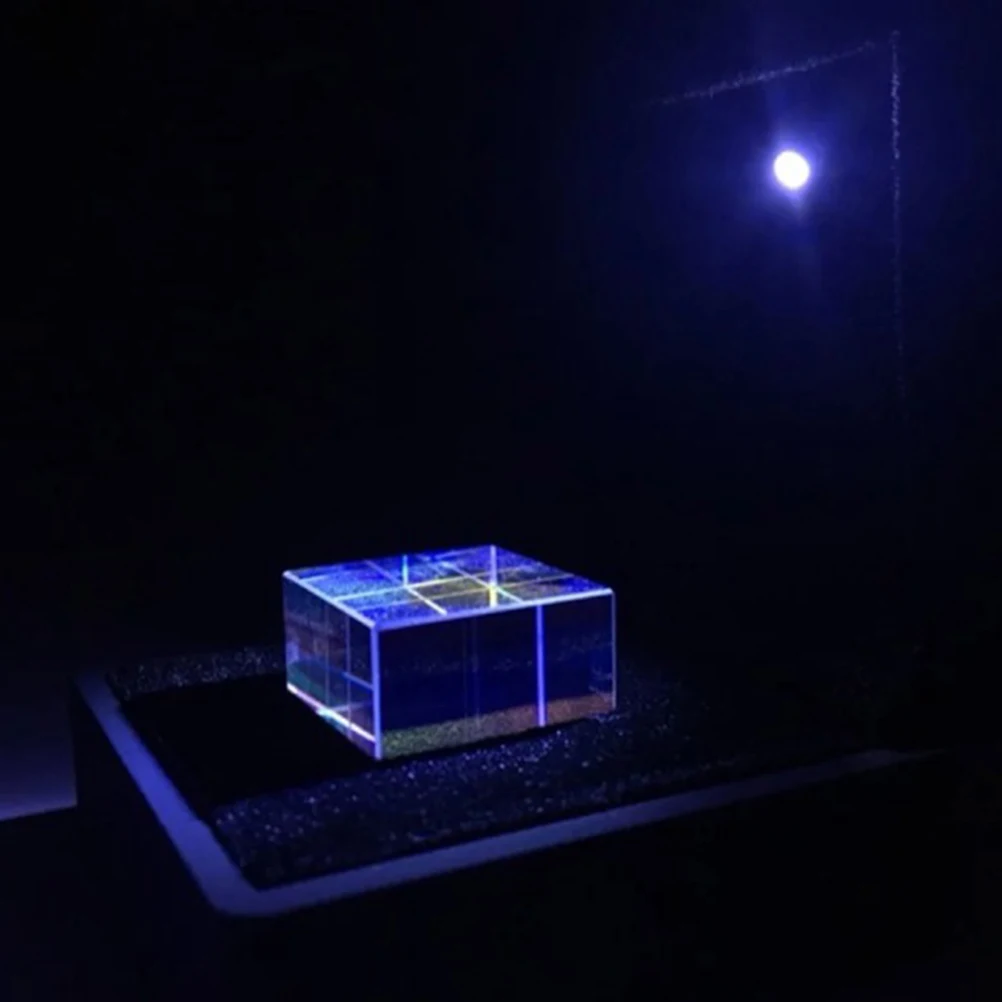 

Aesthetic Kaleidoscope Dispersion Optic Prism Cube Decoration Mini Prisma Physik Spielzeug Glasprisma Science Crystal