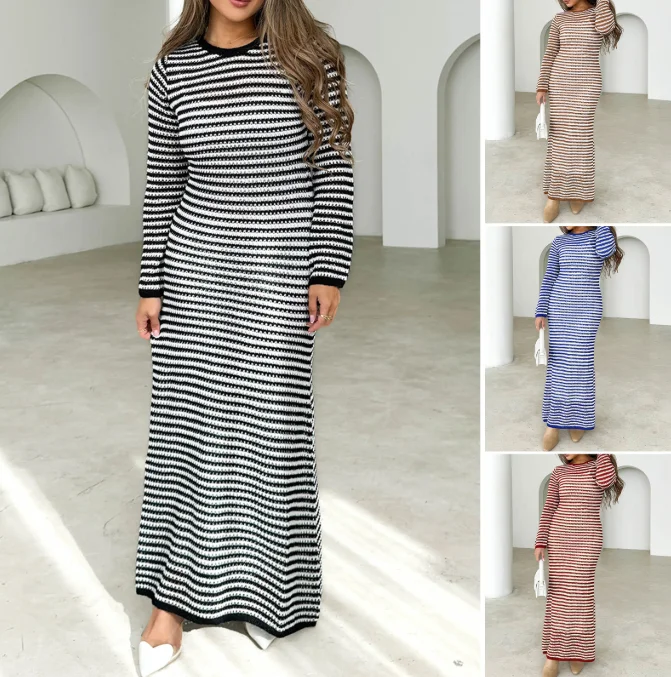 

Color blocking striped long sleeved sweater dress