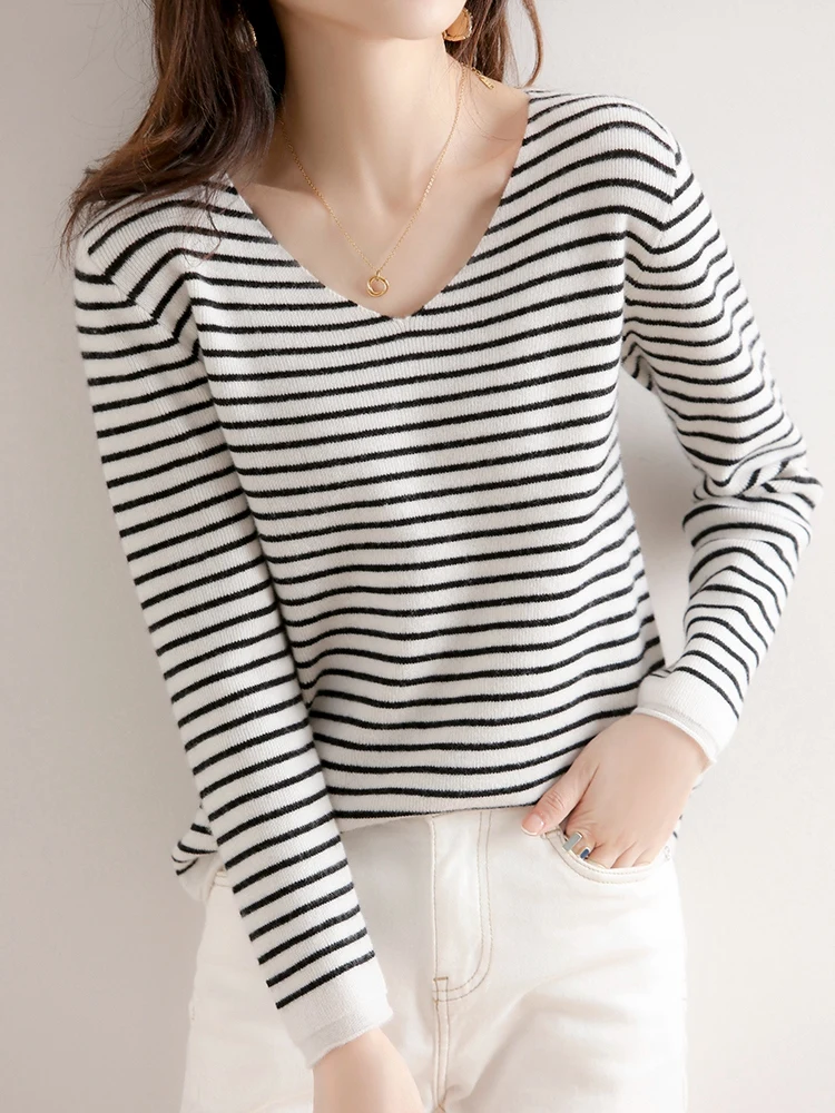 CAIXINGLE New Striped V-neck Sweater Women\'s All-Match Loose Sweater Fall Winter Fashion Bottoming Shirt Inner Wear Blouse