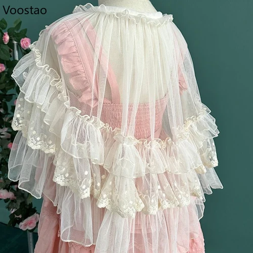 Imagen 2 del producto Abrigo tipo chal corto Lolita para mujer, Poncho con frente abierto de malla de encaje Kawaii, Poncho gótico Retro para niñas, capas de princesa bonitas, cárdigan, prendas de vestir exteriores