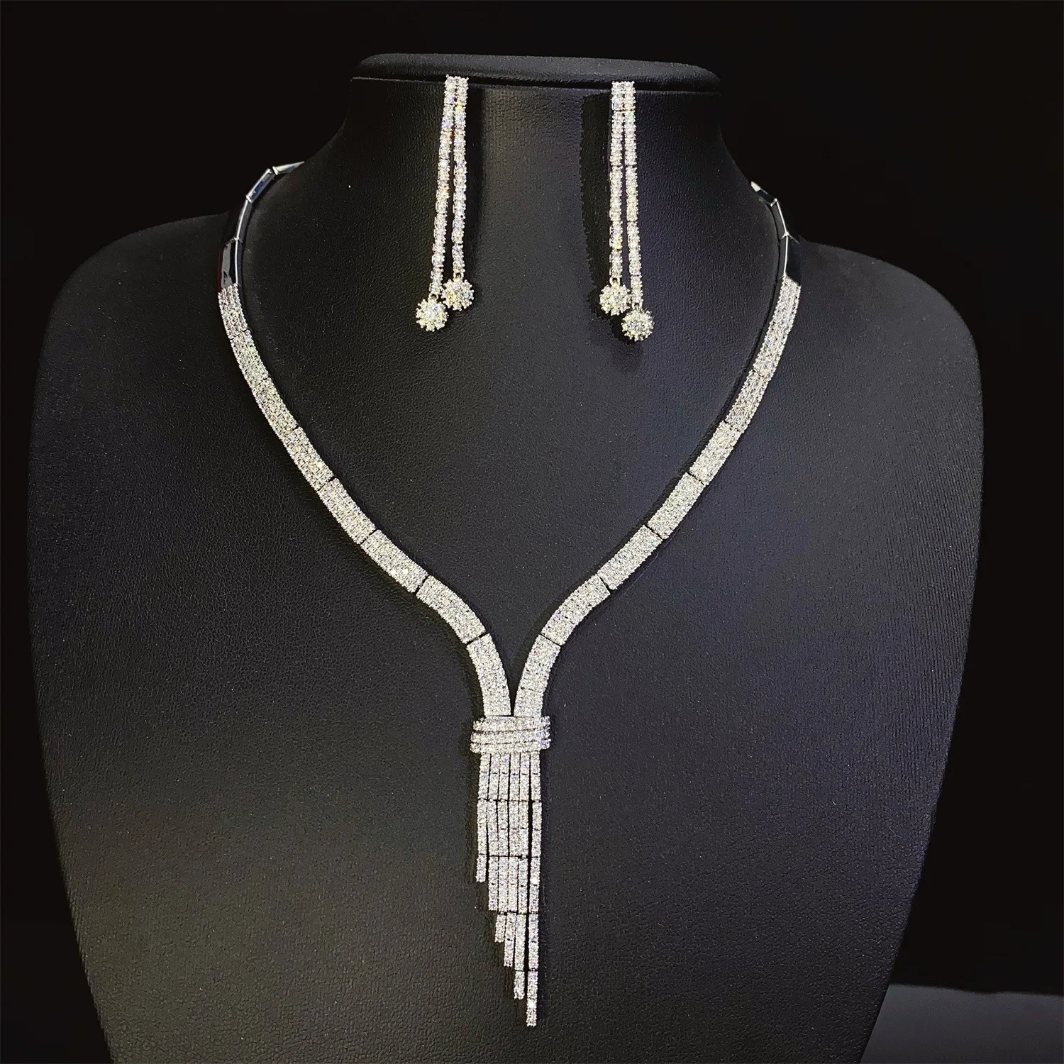 

Dubai 4pcs Bridal Jewelry Set Flower Zirconia Jewelry Sets For Women Luxury Nigeria 4PCS Necklace Sets Bride Wedding Gift