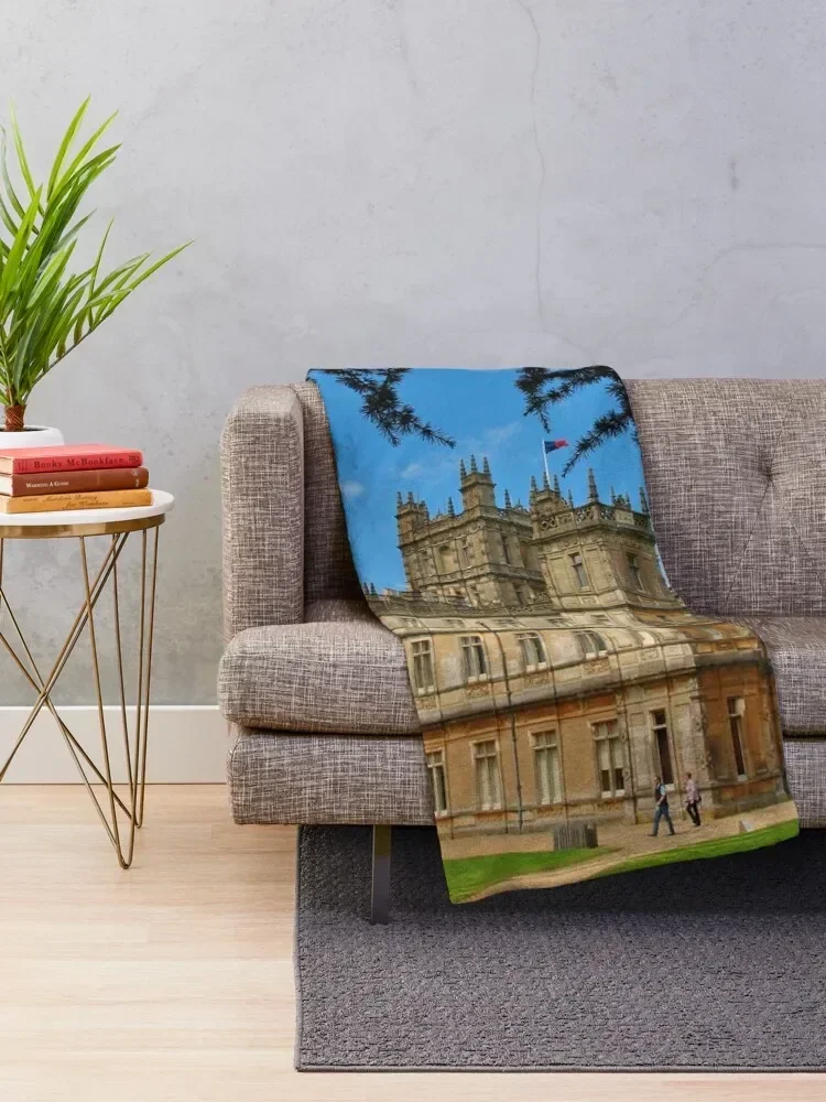 Highclere Castle Downton Abbey England UK Throw Blanket Quilt Decoratives Picnic blankets and throws Blankets