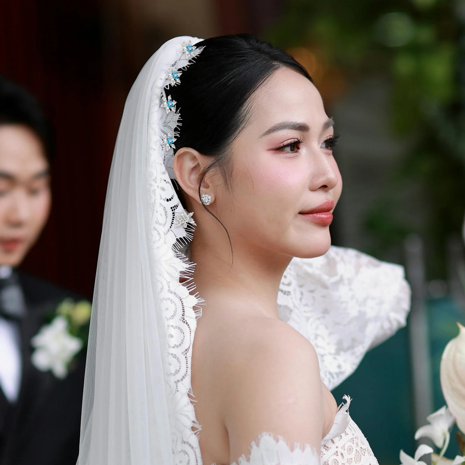 

10pcs Sparkly Rhinestone Snowflake Clips U-Shaped Forks Wedding Bridal Accessories Christmas Party Christmasthemed Hanfu Bridal
